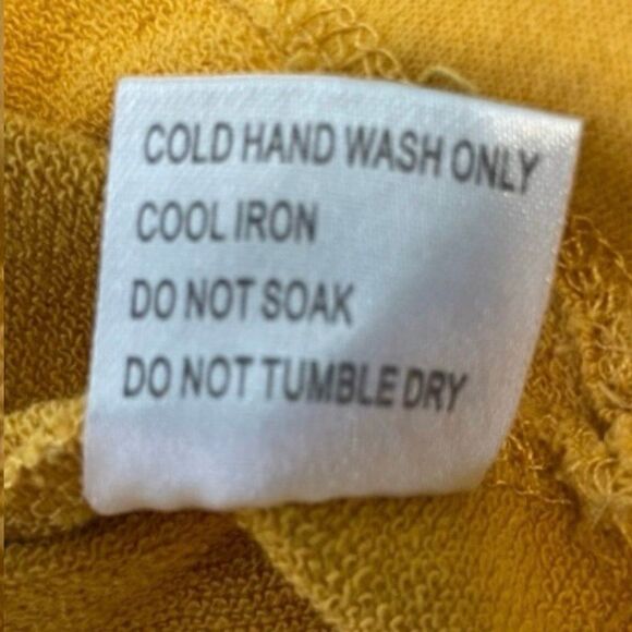 LF The Brand Logo Hoodie Sweatshirt Mustard Yellow Cropped Long Sleeves XS - Picture 9 of 9